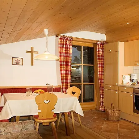 艾德保尔儿童农家乐 *