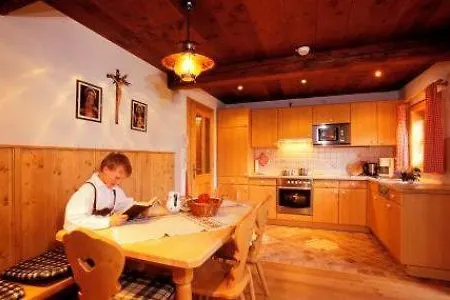 Alojamento de Turismo Rural Kinder-bauernhof Ederbauer Flachau
