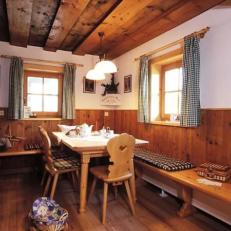 艾德保尔儿童农家乐 弗拉绍